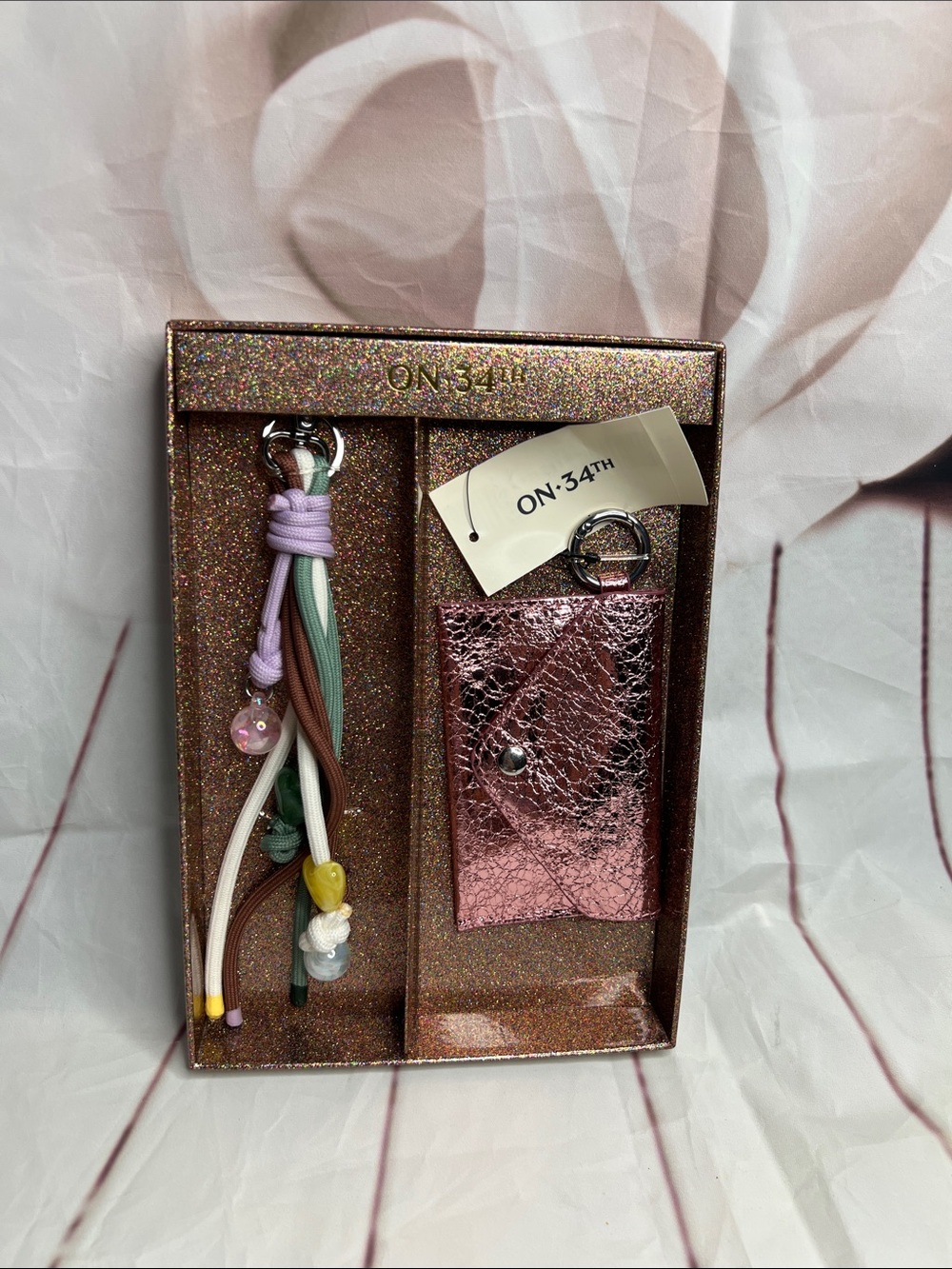 ON·34TH Metallic Pink  Card Holder & Tassel Charm Set